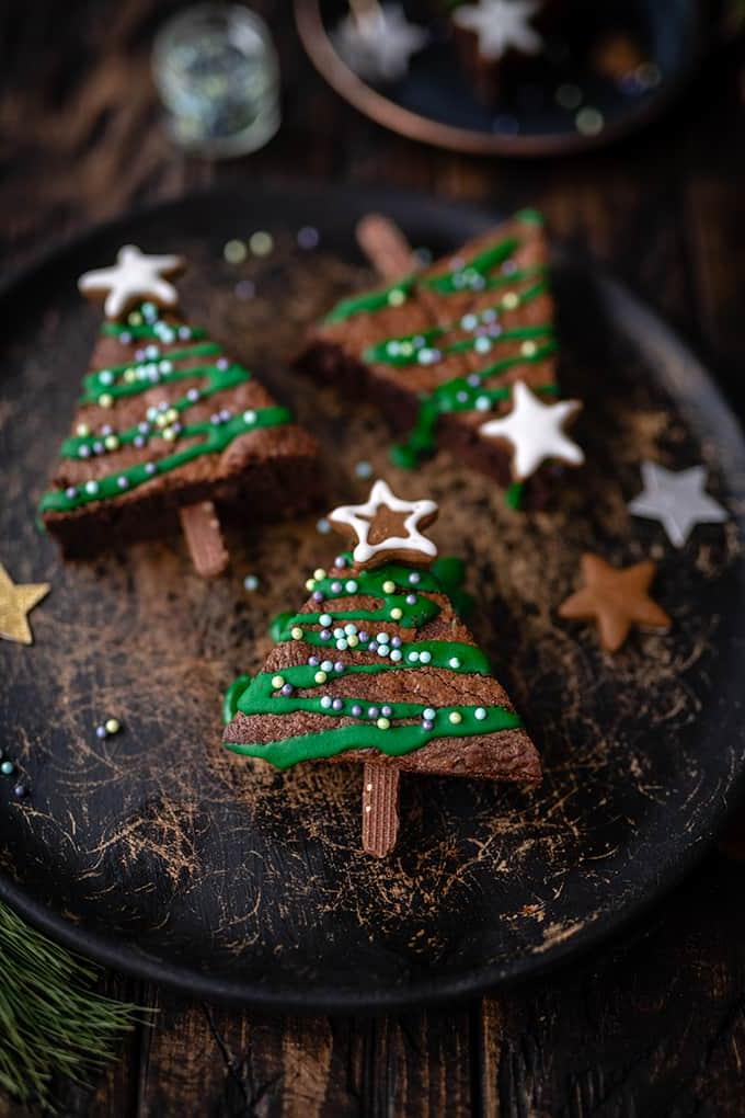 Χριστουγεννιάτικα Μπράουνις 11 festive Christmas tree brownies