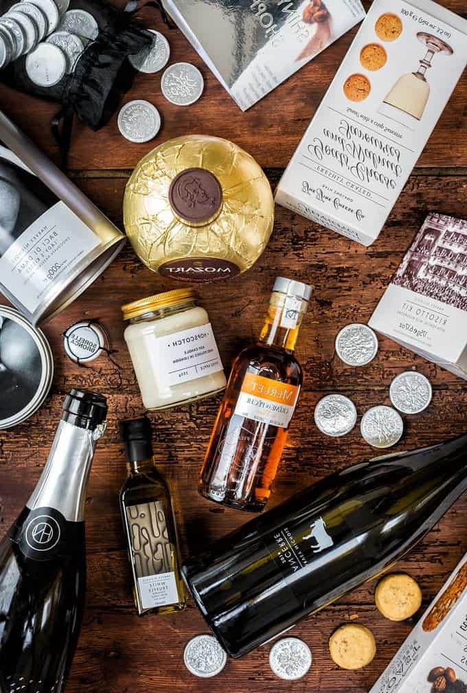 Όλα όσα θέλω για τα Χριστούγεννα - Supergolden Bakes Οδηγός Δώρων για Foodies