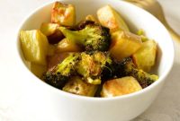 Crispy Roasted Potatoes and Broccoli