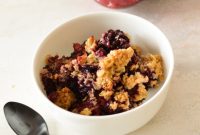 Triple Berry Oat Crumble