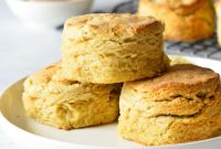 Fluffy Gluten-Free Buttermilk Biscuits
