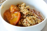 Sun-Drenched Peach Crumble