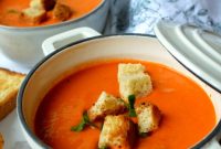 Simple Velvety Tomato Bisque