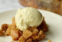 Wholesome Apple Crumble