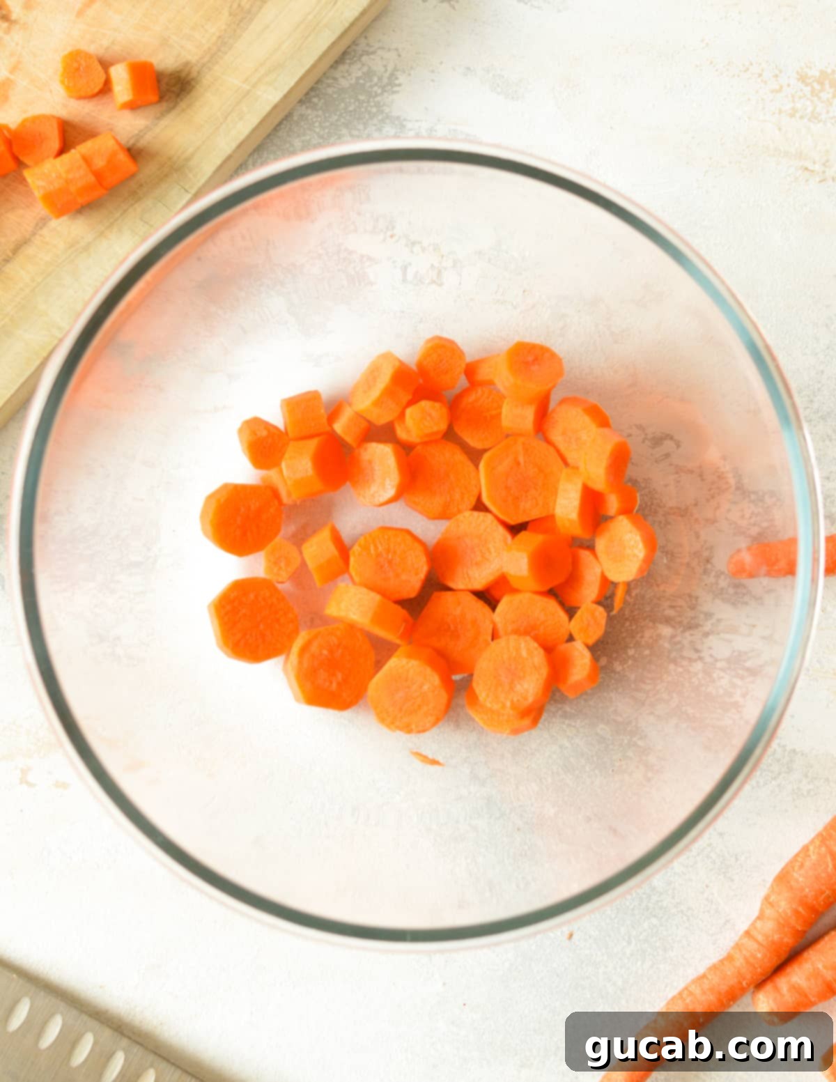 a bowl of sliced carrots