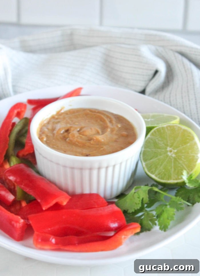 peanut sauce with veggies. 