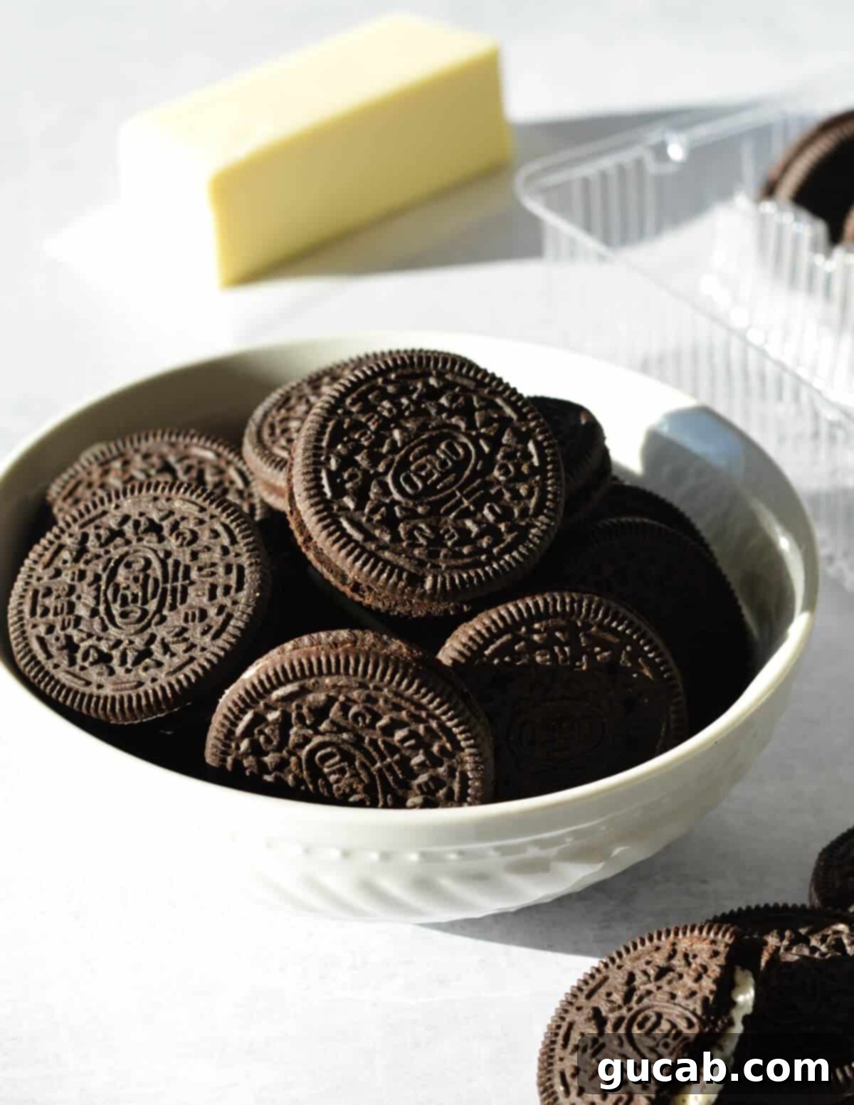 The Ultimate Gluten-Free Oreo Pie Crust 4 a bowl of gluten free Oreos.