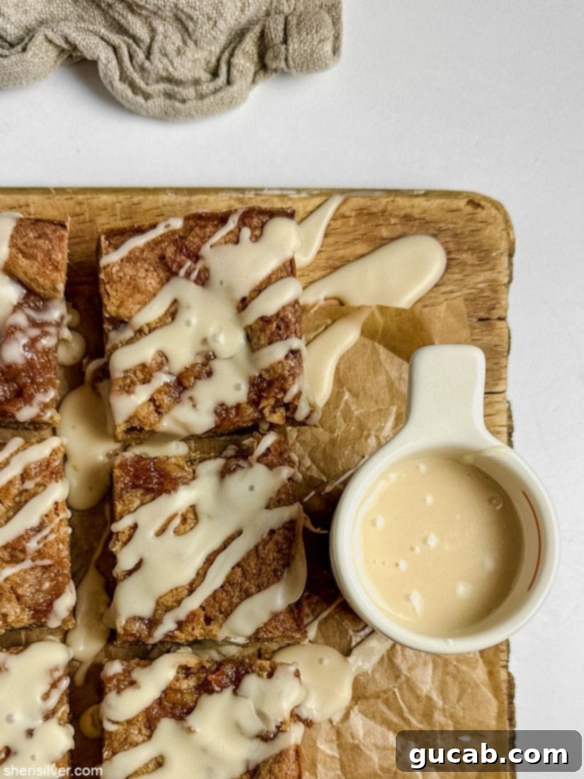 apple butter bars with maple glaze