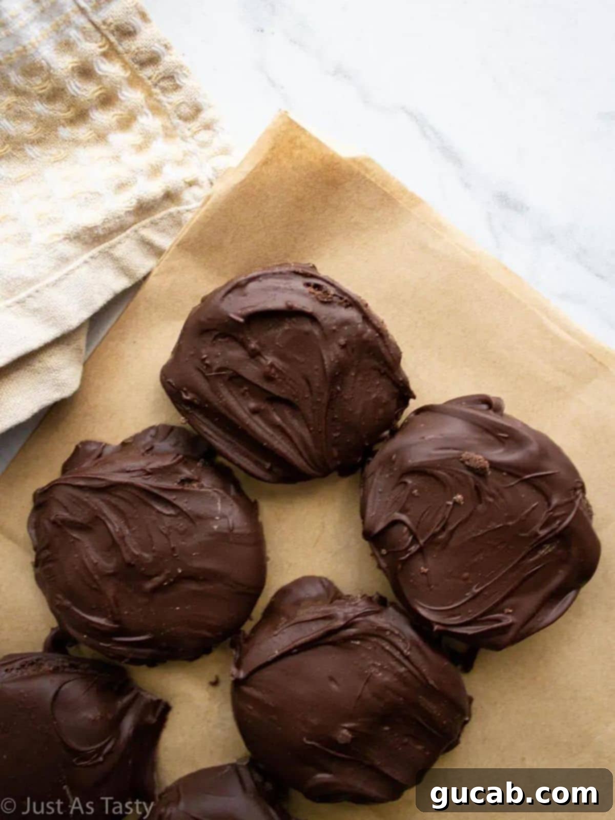 homemade thin mint cookies, a delicious gluten-free, dairy-free, egg-free dessert
