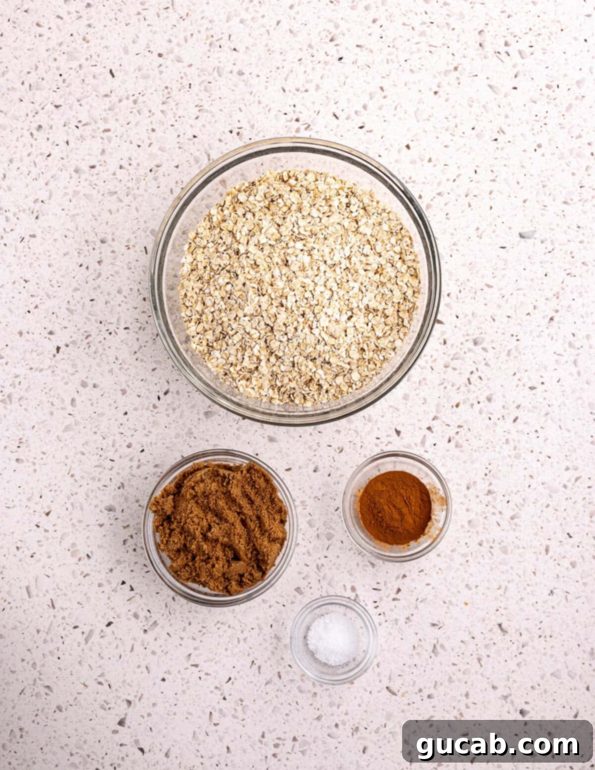 DIY Quick Oats Pouches 3 Instant oatmeal ingredients: oats, brown sugar, cinnamon, and salt